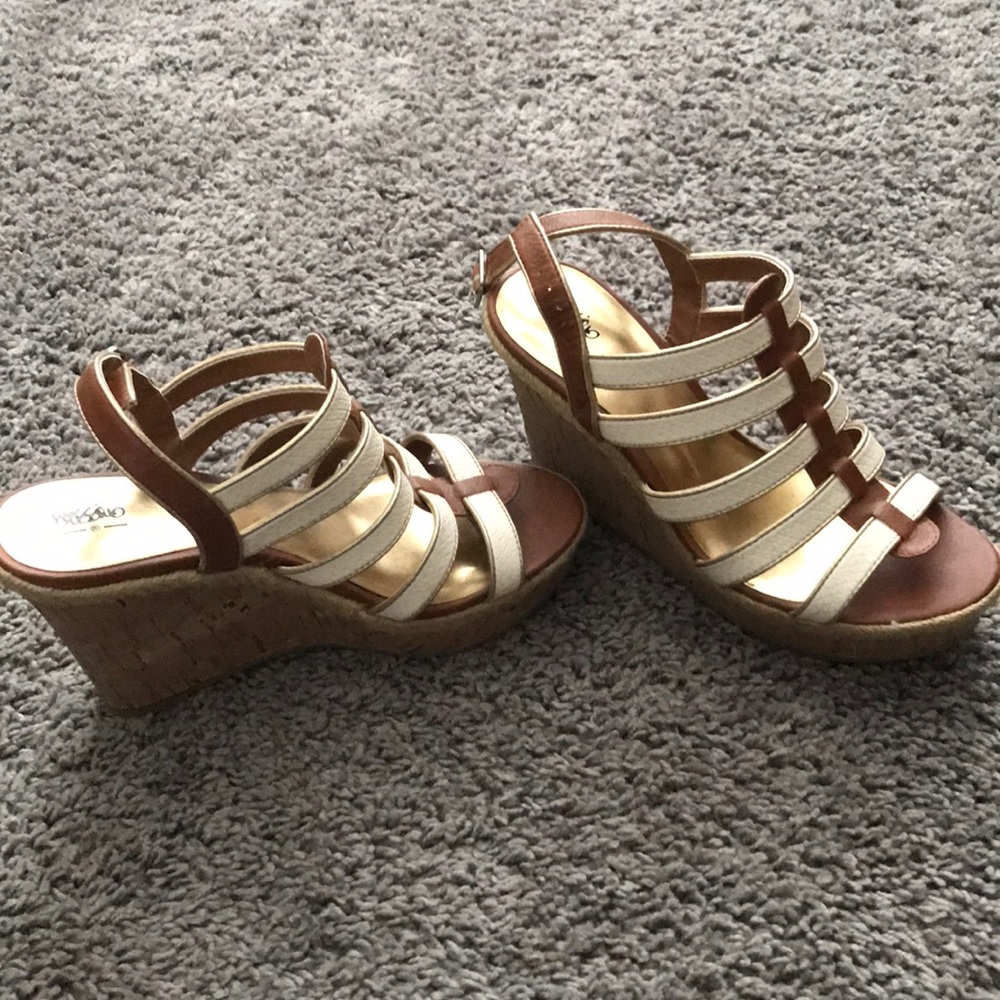 Target wedges